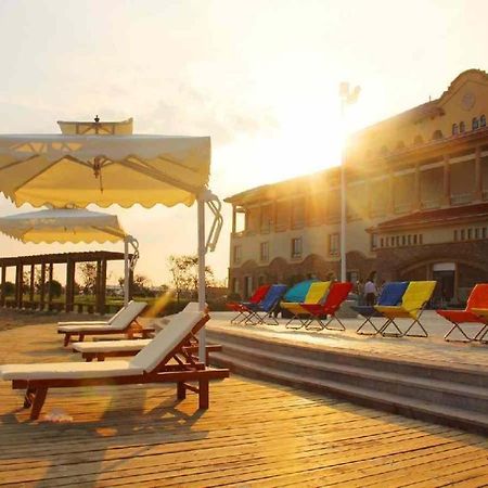 Haiyang Shenglong Jianguo Hotel Hai-yang-hsien Exterior foto