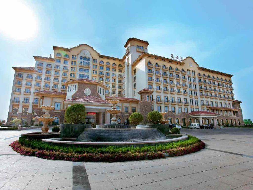 Haiyang Shenglong Jianguo Hotel Hai-yang-hsien Exterior foto