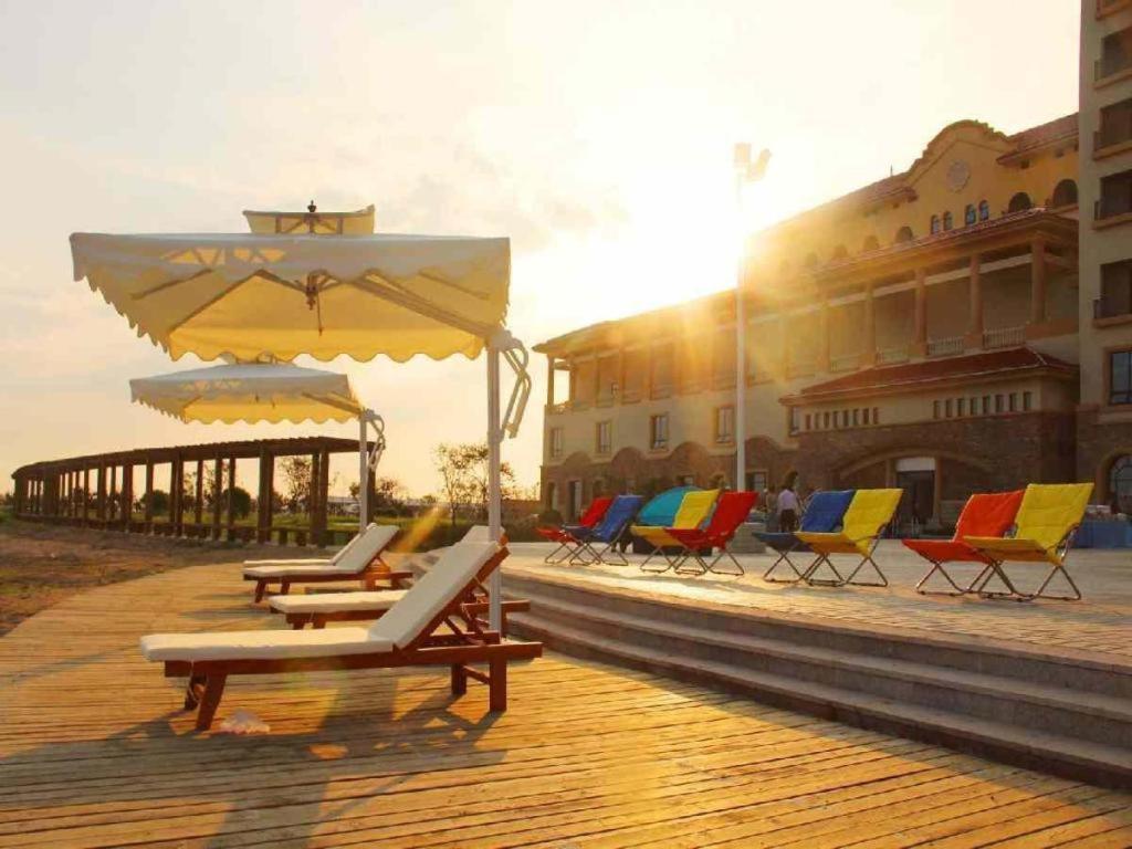 Haiyang Shenglong Jianguo Hotel Hai-yang-hsien Exterior foto