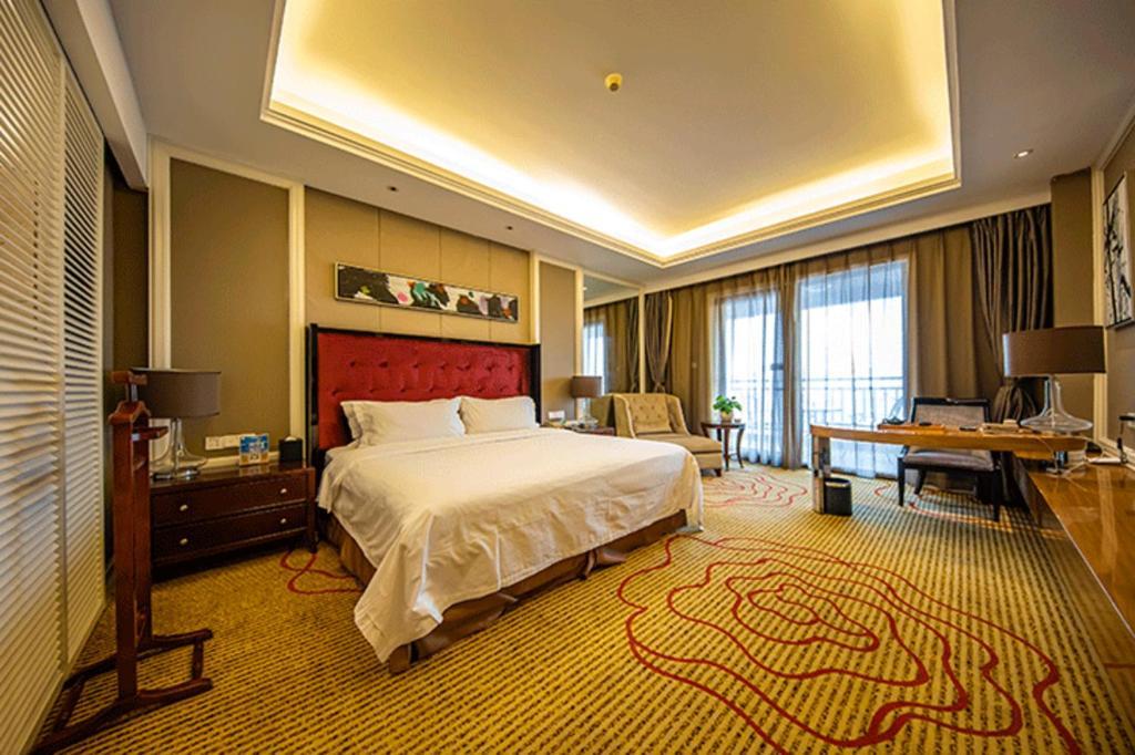Haiyang Shenglong Jianguo Hotel Hai-yang-hsien Exterior foto