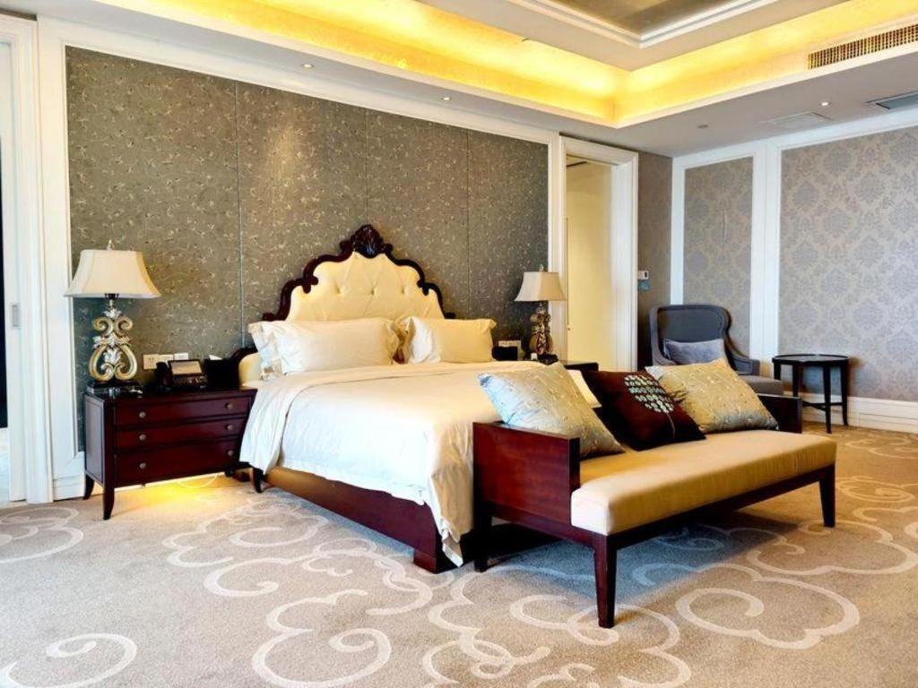 Haiyang Shenglong Jianguo Hotel Hai-yang-hsien Exterior foto